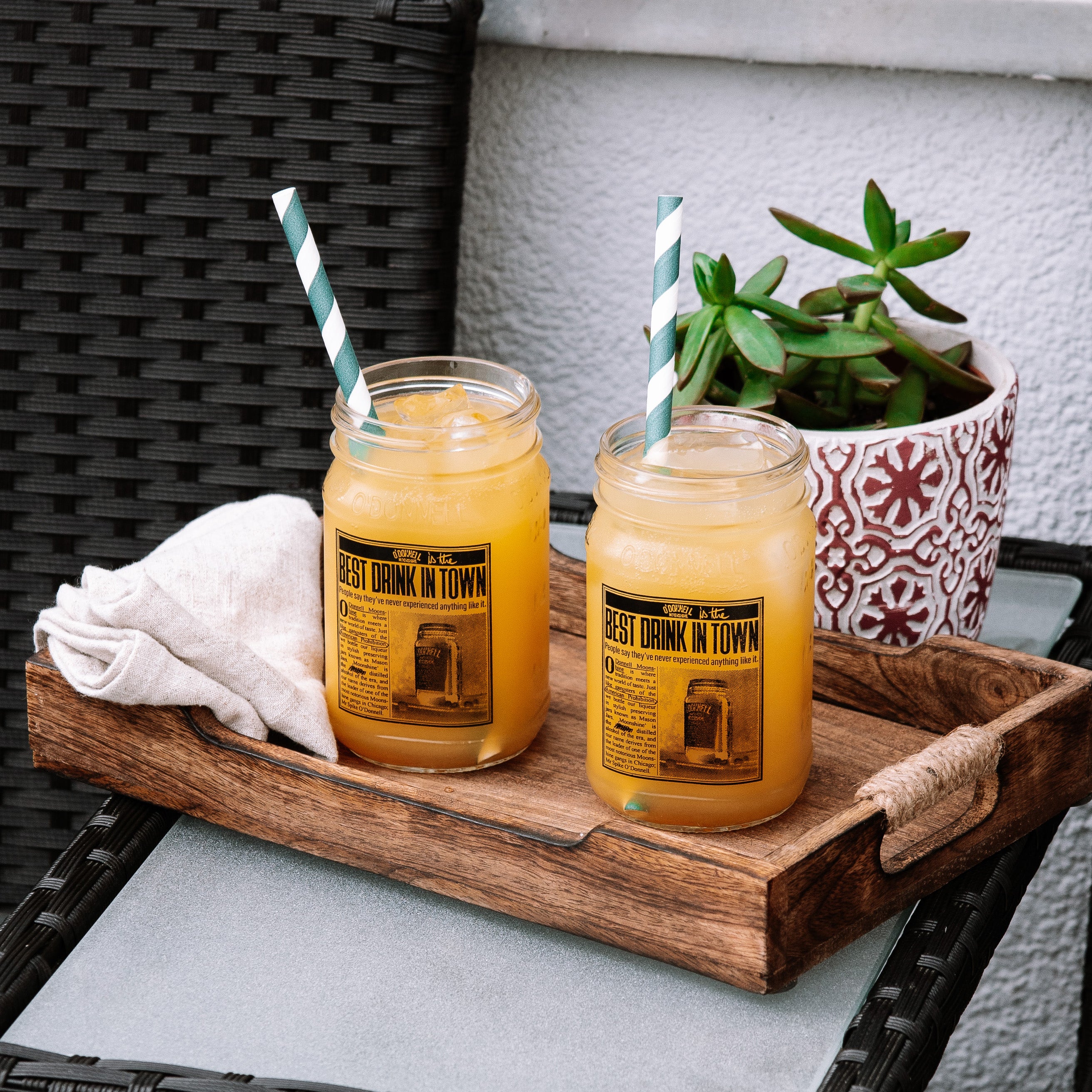 Newspaper Glas - Aktion