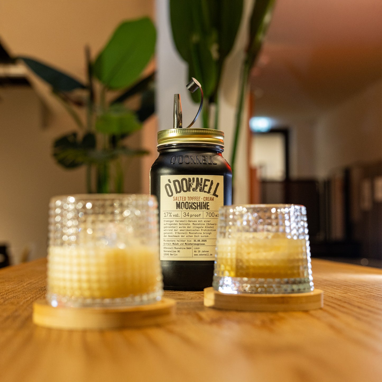 O’Donnell Moonshine Salted Toffee Cream mit Ausgießer