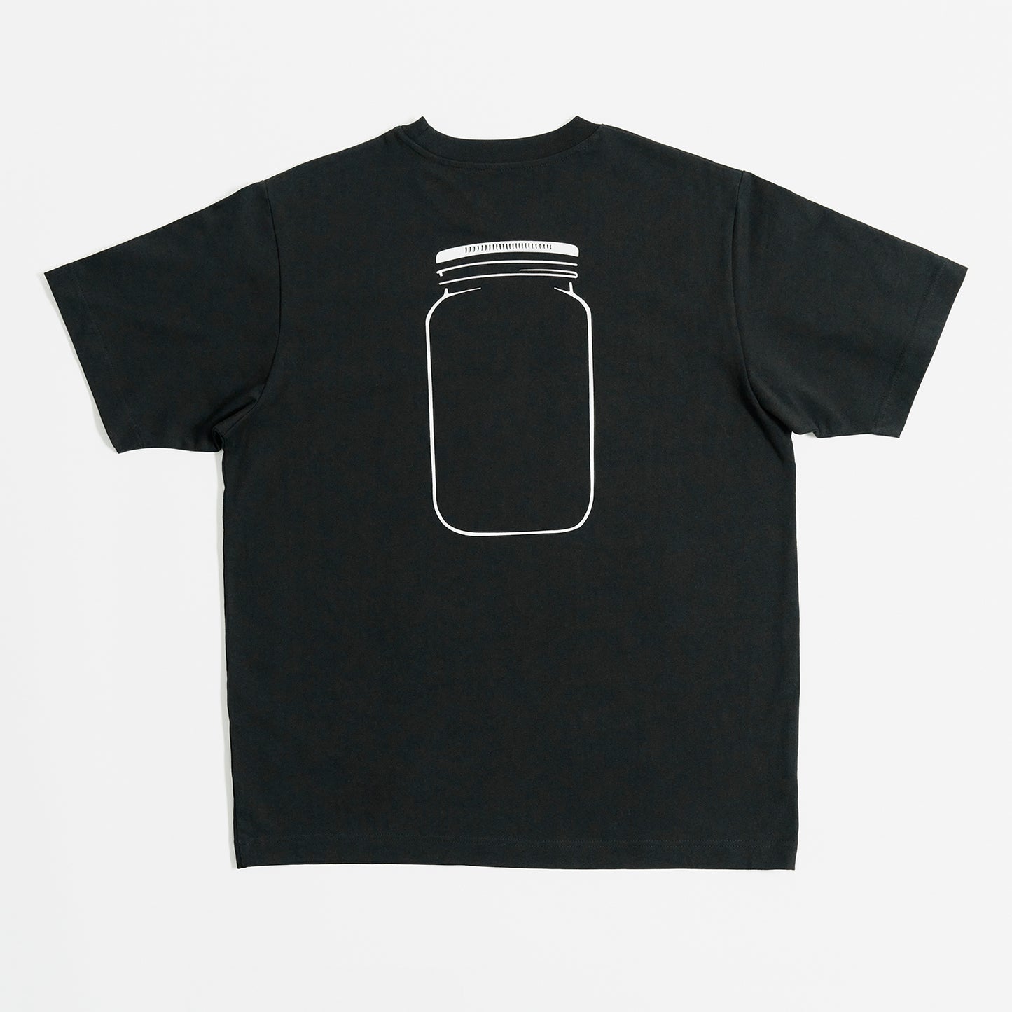 Quadratische Produktansicht für O'Donnell Moonshine: Die Rückseite eines schwarzen T-Shirts zeigt eine minimalistische, weiße Grafik eines Glaskrugs (Mason Jar) auf weißem Hintergrund.