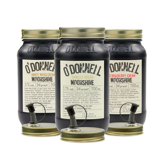 Drei Flaschen O’Donnell Moonshine Cream‐Likör im Bundle, auf weißem Hintergrund mit 3 Ausgießern