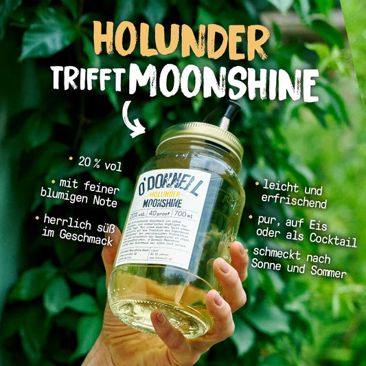 O'Donnell Moonshine Banner für Holunder-Likör mit einer Flasche vor grünem Blätterhintergrund und Produktvorteilen.