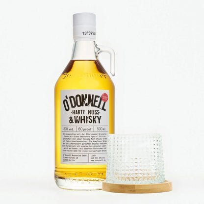 Der O'Donnell Moonshine Whisky x Harte Nuss Likör im Bundle mit 1x 500ml Sonder-Jar und 1x Tumbler.