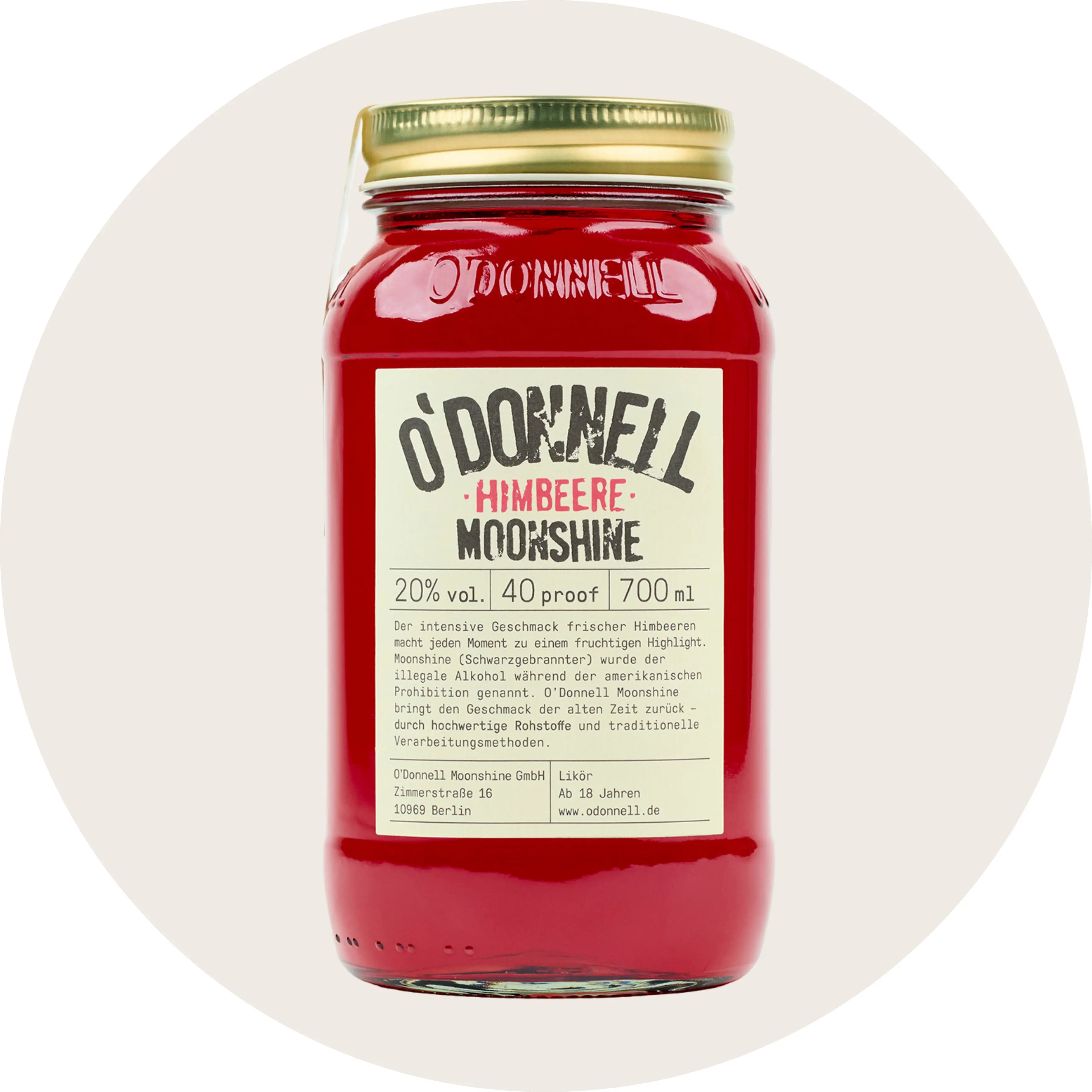 O'Donnell Moonshine Himbeere Likör, 700-ml-Glas freigestellt auf hellem Hintergrund